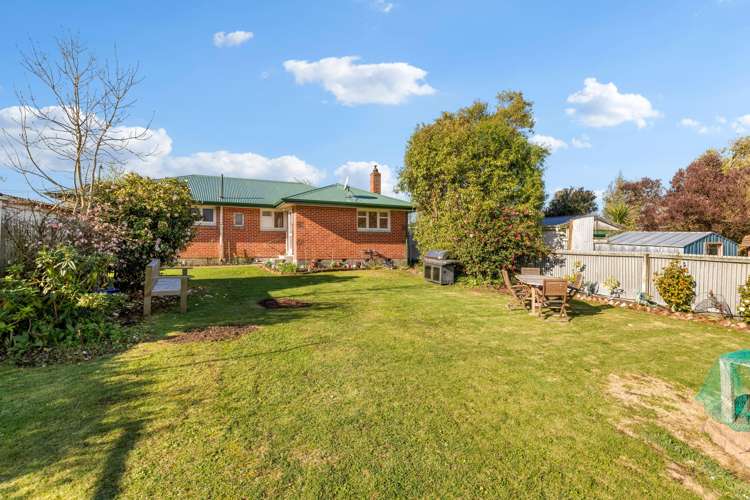 6 Lee Street Southbridge_16