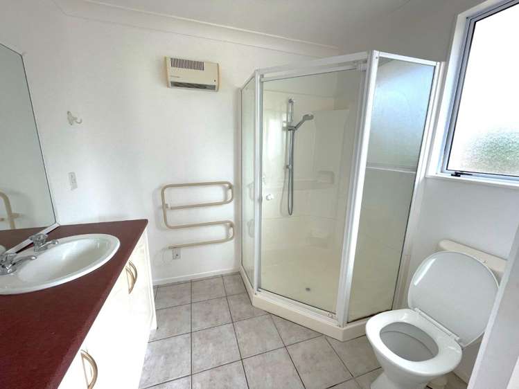 22 Bearing West Court Paraparaumu_10