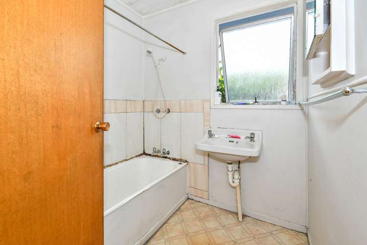 71 Te Irirangi Drive Clover Park_6