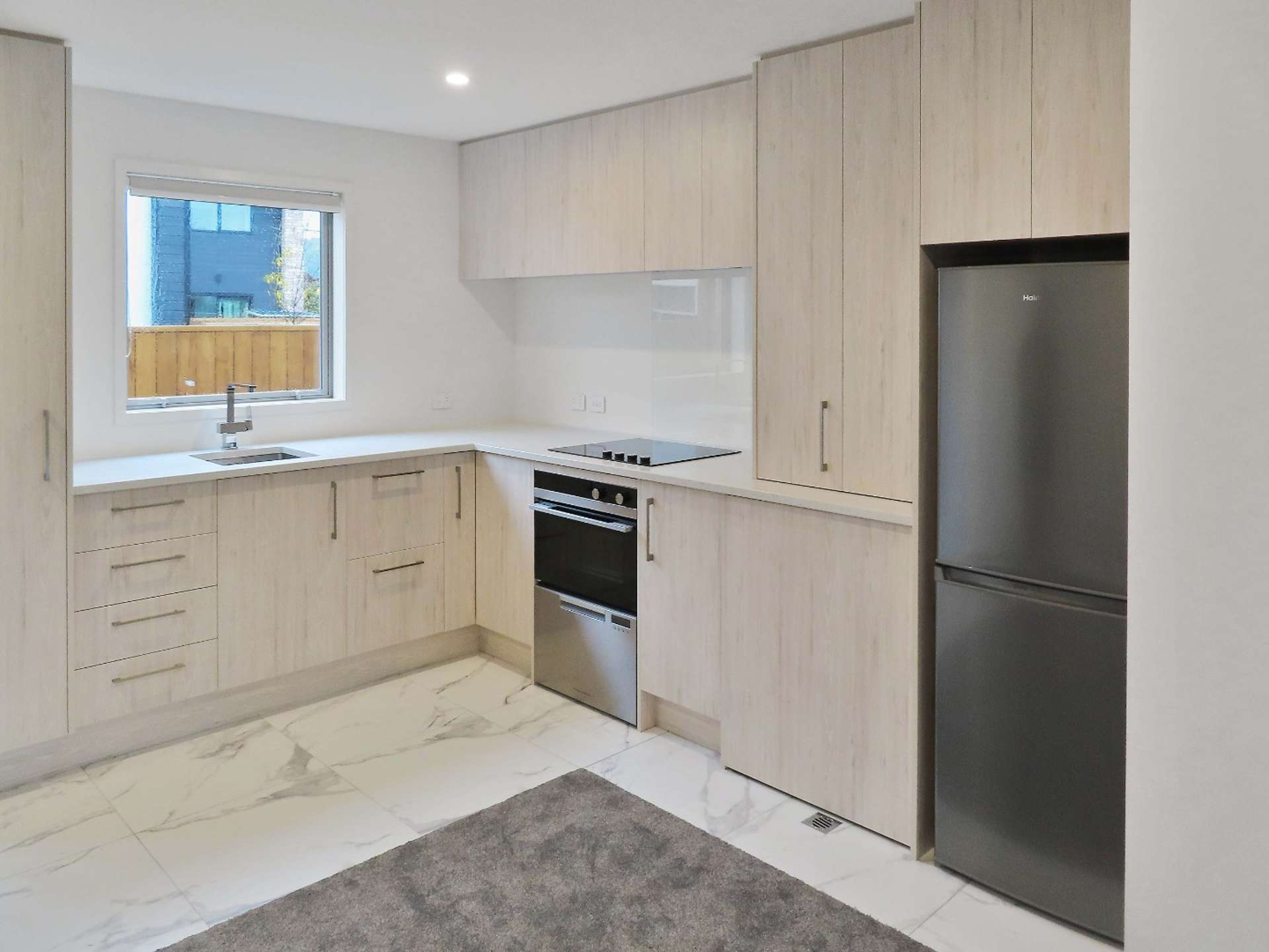 4/29 Waiwhetu Road 1369_0