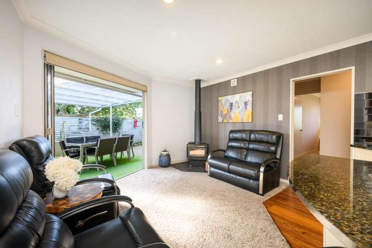 2 Ursula Drive Feilding_7