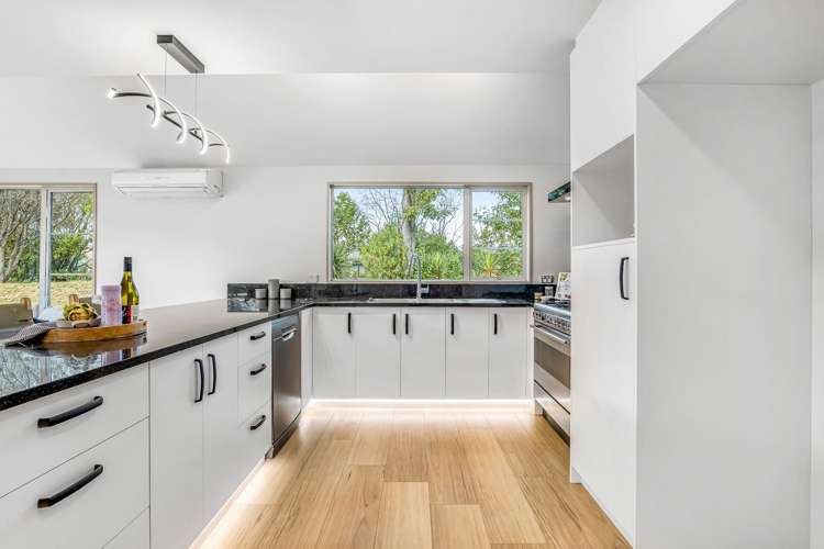 103 Regents Park Drive Casebrook_17