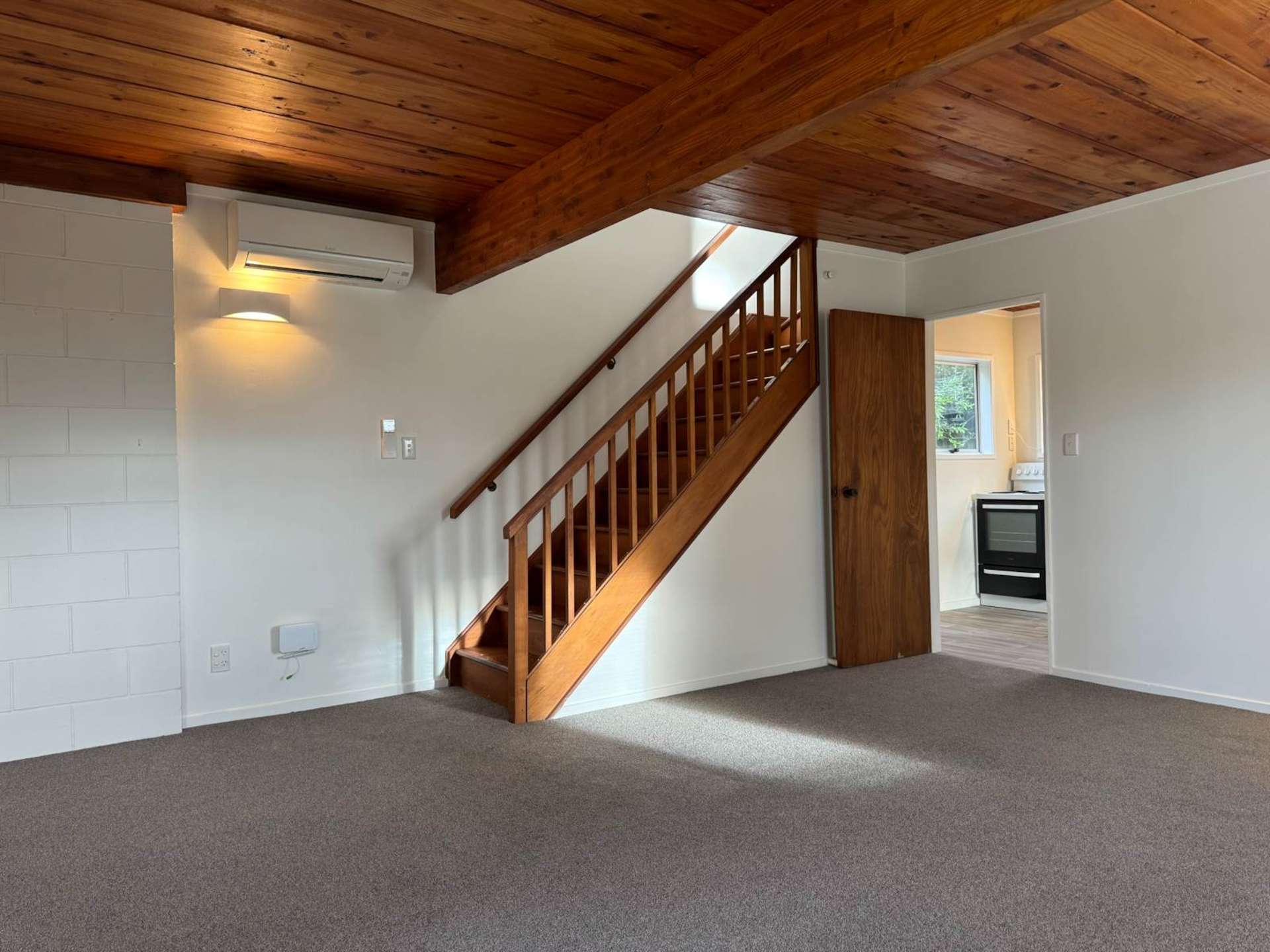 2/42 Fir Street Waterview_0