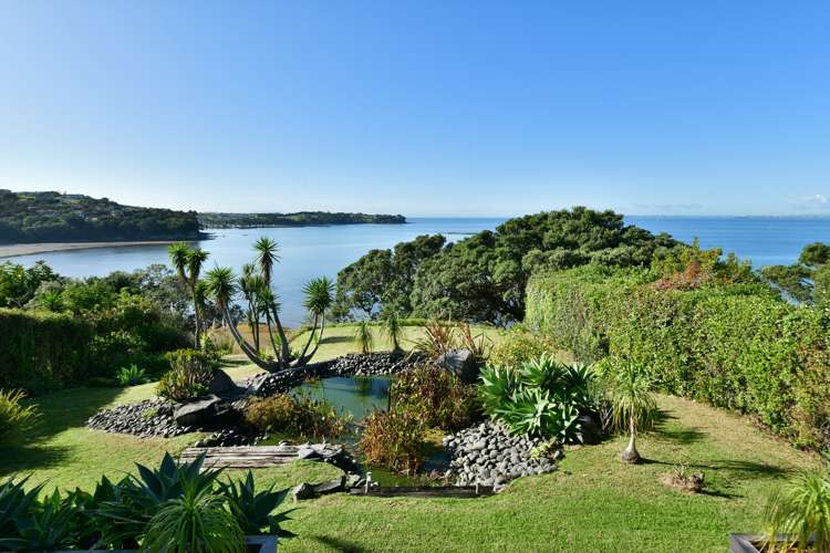 977 Whangaparaoa Road Tindalls Beach_0