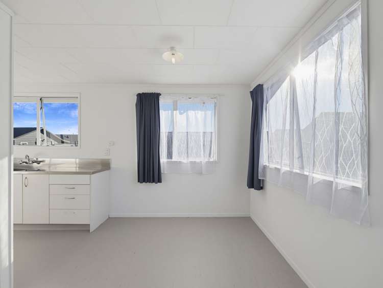 8 Kilkee Terrace Flaxmere_5