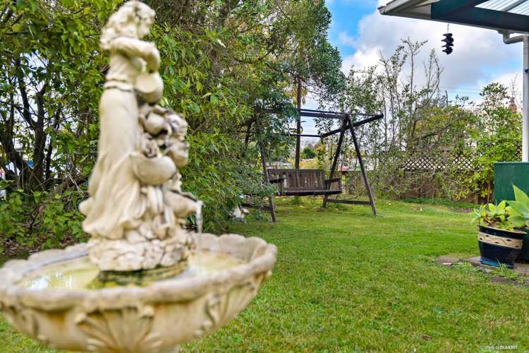 7 Waipani Road Te Atatu Peninsula_14