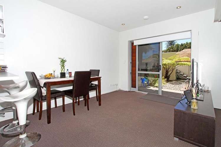 C2/71 Spencer Road Oteha_11