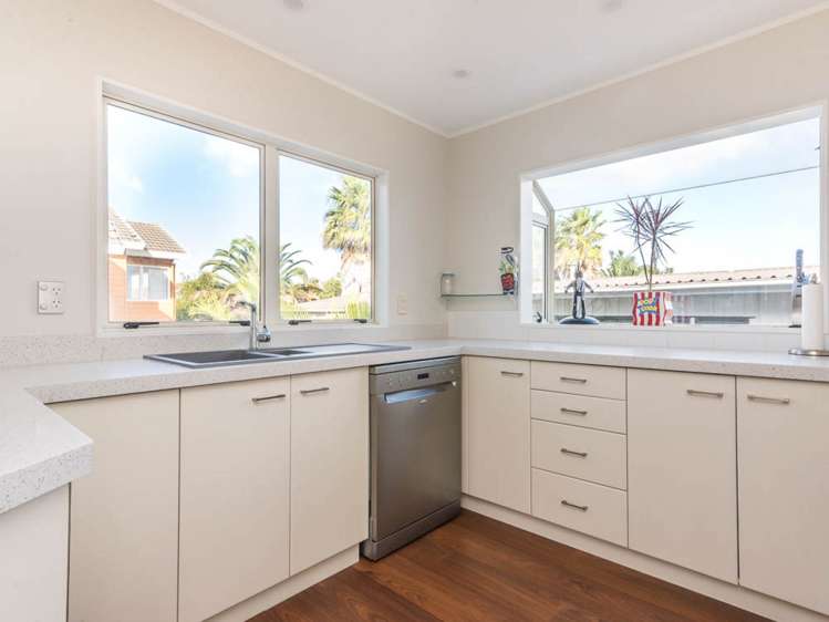 2a/281 Hillsborough Road Hillsborough_4