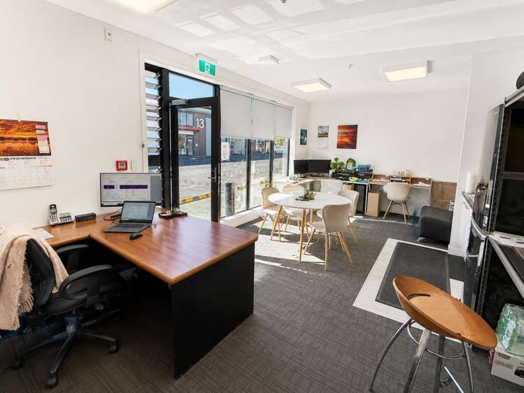 3/3 Workspace Drive Hobsonville_4