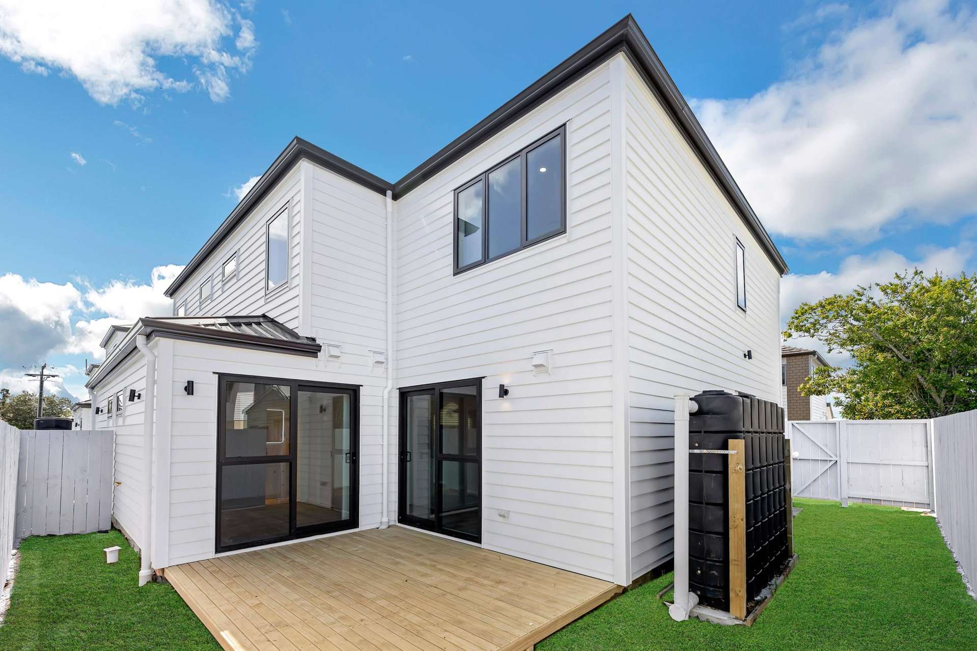 8D Gardiner Grove Mangere East_0