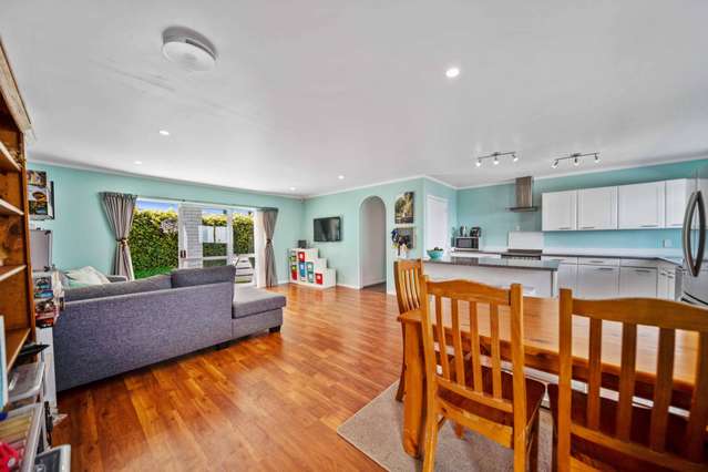 2/19 Prictor Street Papakura_2