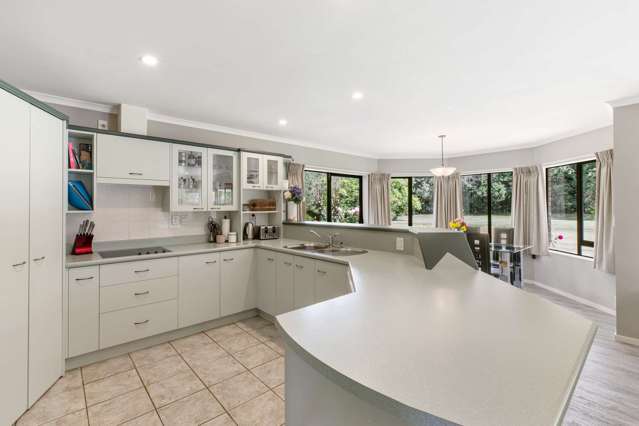 16 Awaroa Stream Drive Waiuku_2