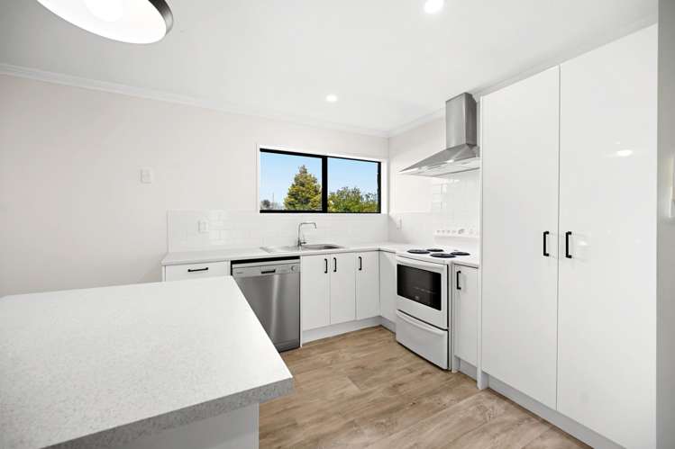 11C Baverstock Road_4