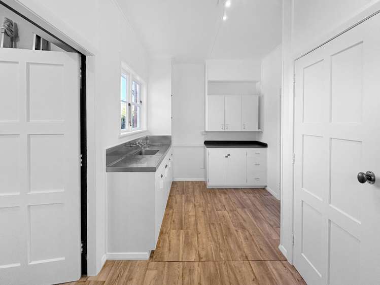 10 Clapham Place 1236_6