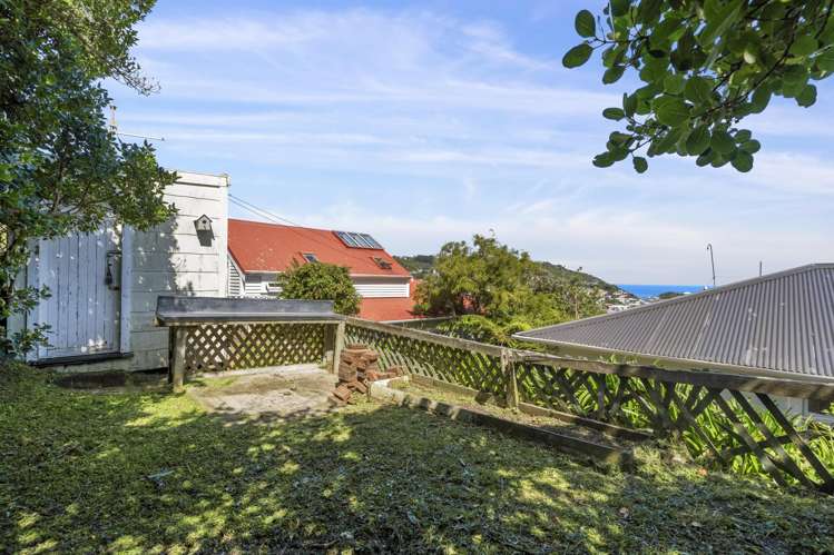 11 Aranoni Street Island Bay_16