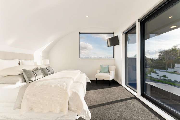 7 Whitcombe Road Bucklands Beach_16