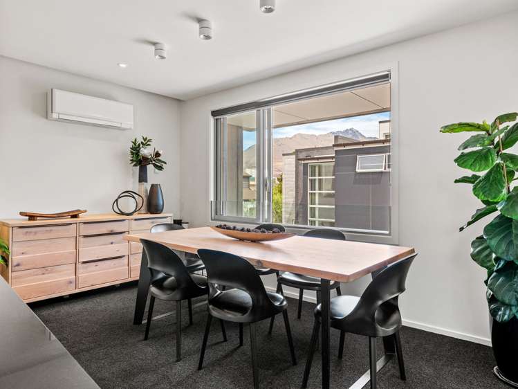 4/15 Melbourne Street Queenstown_6