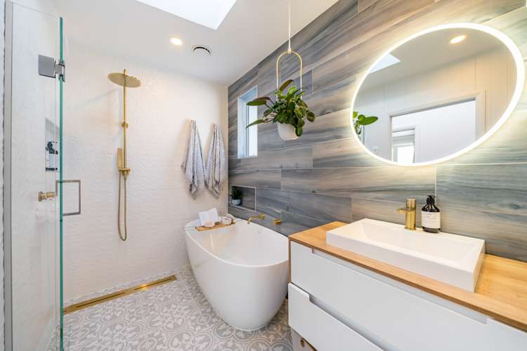 4 Molloys Road Te Marua_12