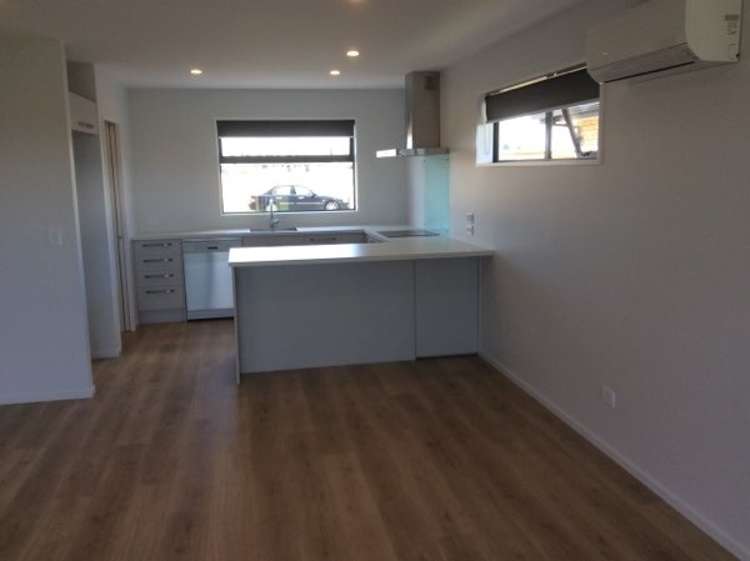 13 Clement Avenue 11103_3