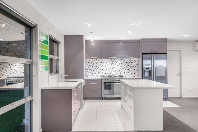 10 William James Close Mosgiel_12