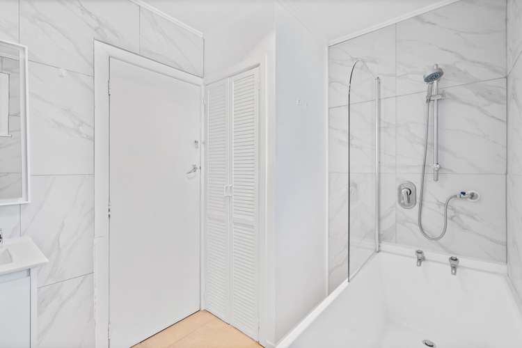 38 Valonia Street New Windsor_15