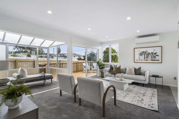 21 Fairclough Road Beach Haven_2