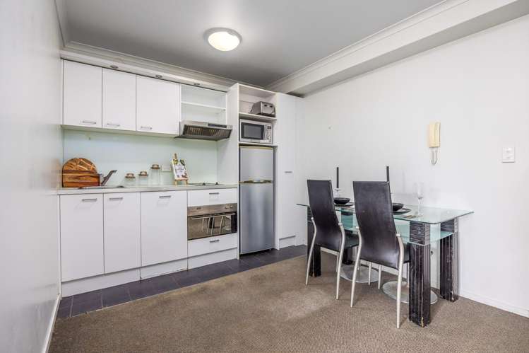 708/96 Symonds Street Grafton_9