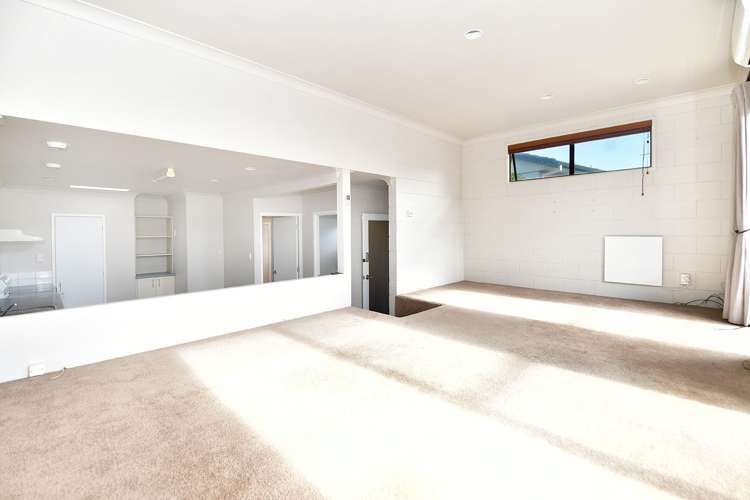 22 Amorino Drive Red Beach_9