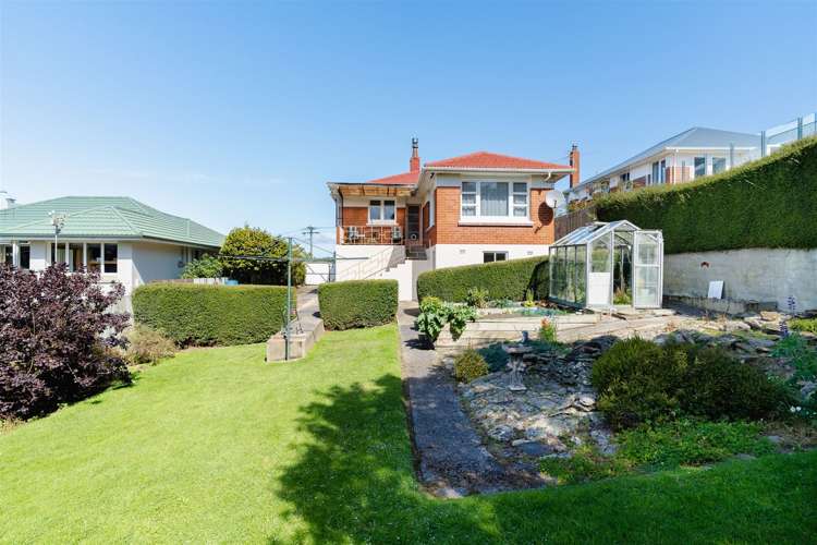 138 Easther Crescent Kew_19