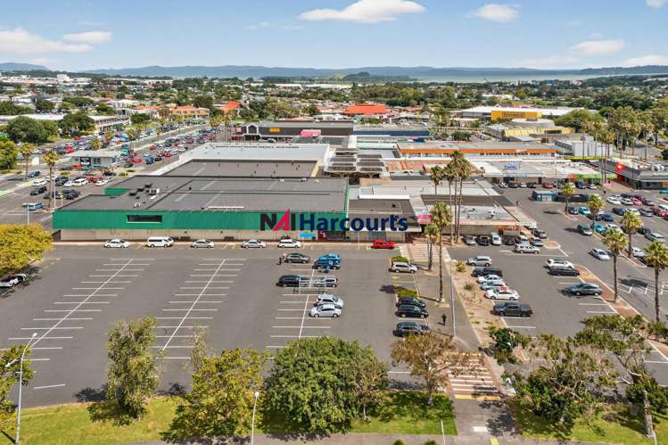 29 Mangere Town Square Mangere_18