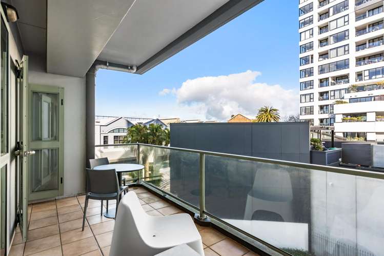 3E/8 Howe Street Freemans Bay_8