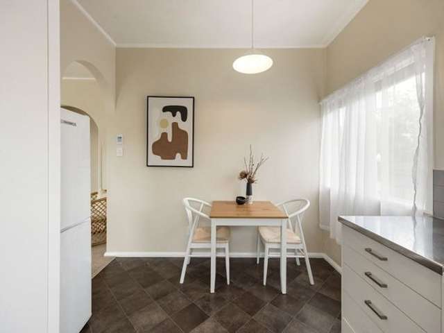16A Bains Avenue 1074_4