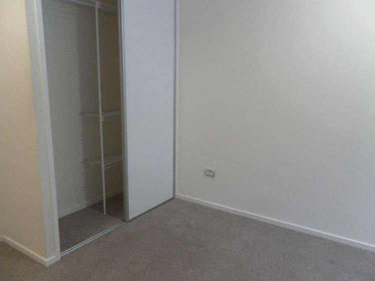 2j/21 Hargreaves Street Auckland Central_12