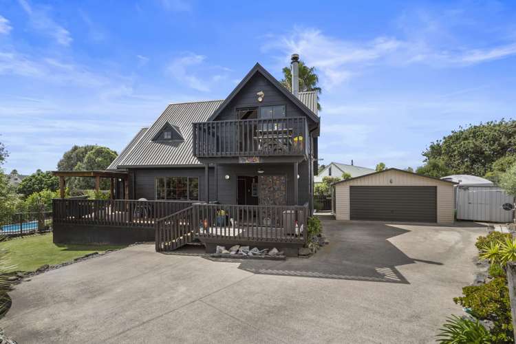 16 Toomer Place Beachlands_3