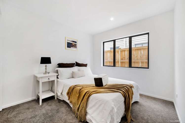 6 Eastfield Avenue Flat Bush_16