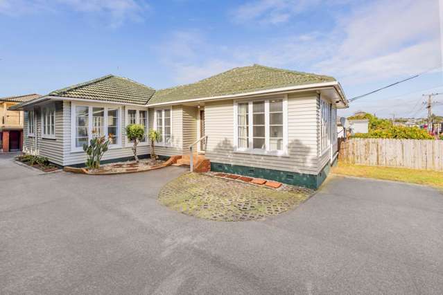 54 Hayr Road Three Kings_1