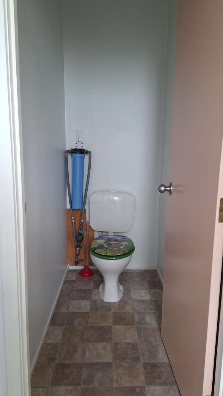 56 Commercial Road Helensville_19