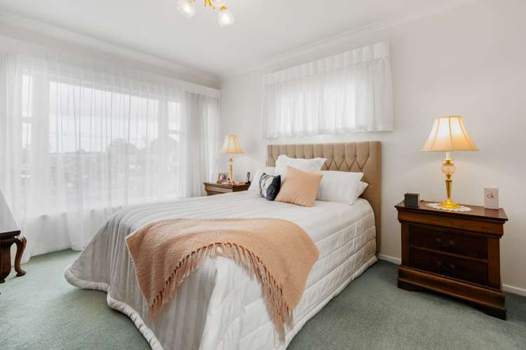 32 Fifth Avenue Avenues_12