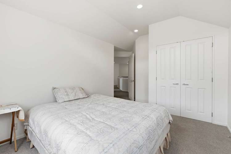 48 Penguin Drive Murrays Bay_17