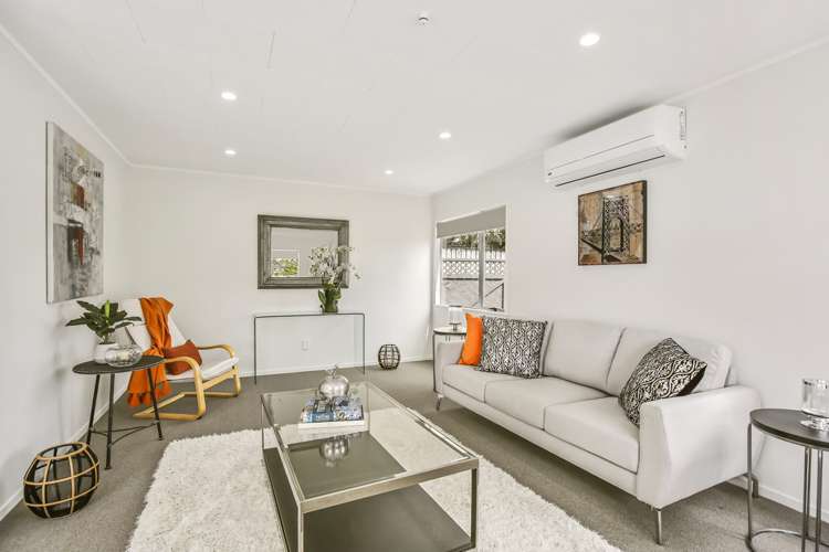 13 Maywood Crescent Glen Eden_3