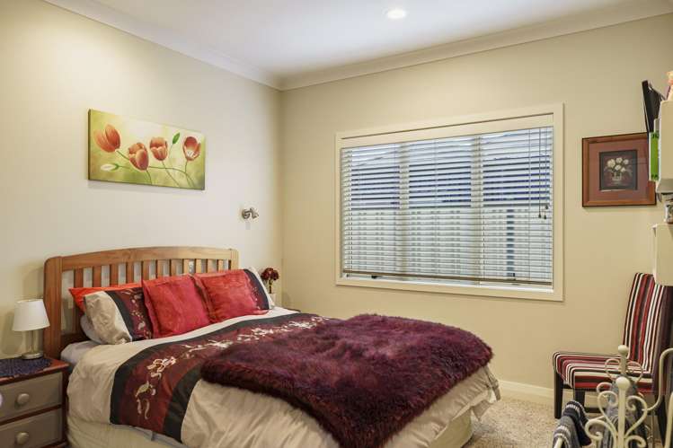 33 Pinotage Drive Greenmeadows_10