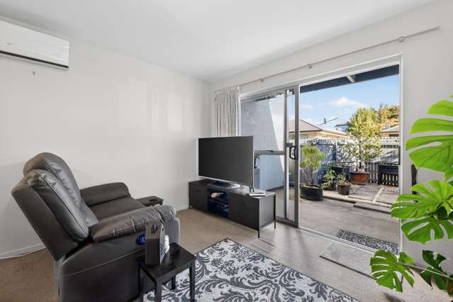 5/15 Buffon Street Waltham_3