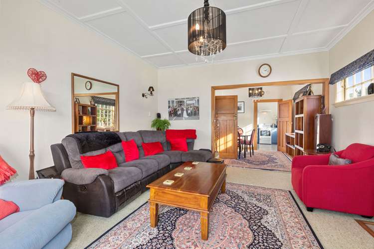 18 North Street Petone_7