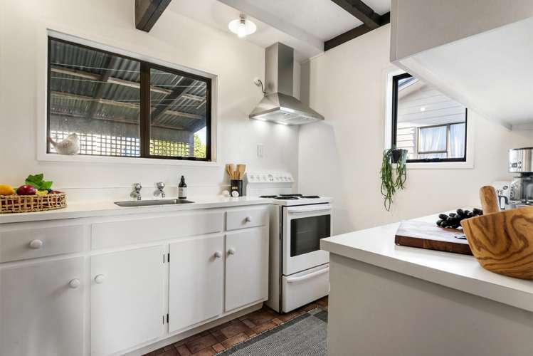 2/87 Manuka Road Bayview_5