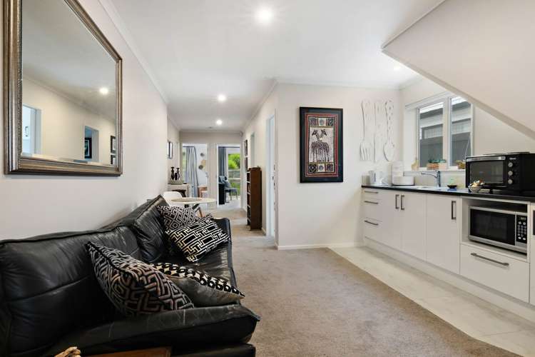 16 Atalanta Way Beachlands_8