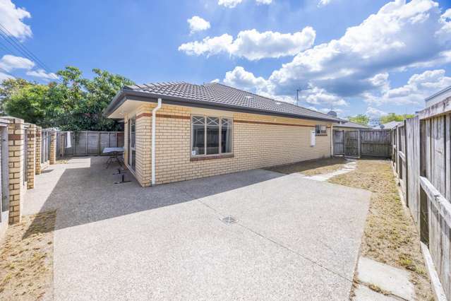 4/17 Beatty Street Melville_1