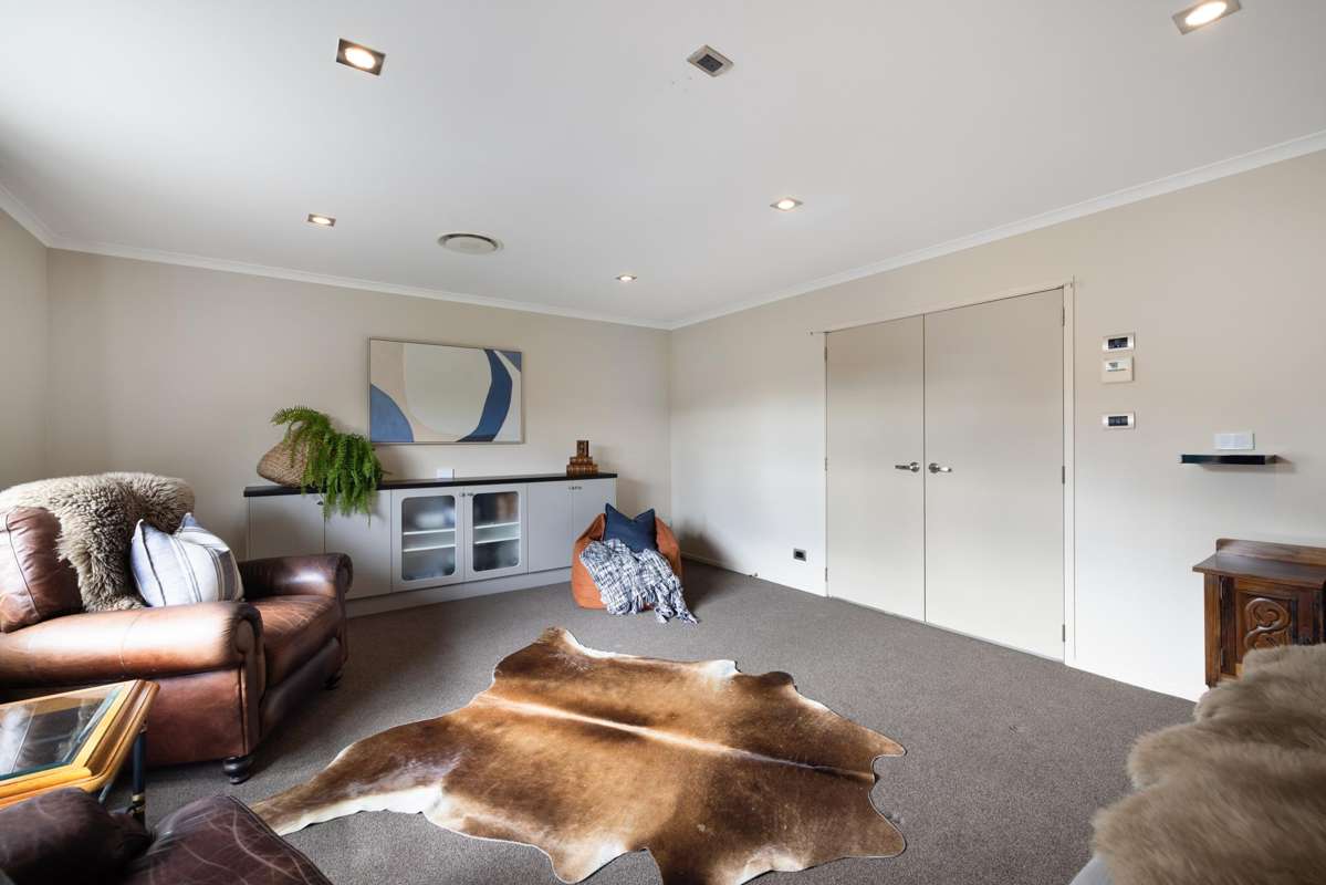 33a Tye Road_4