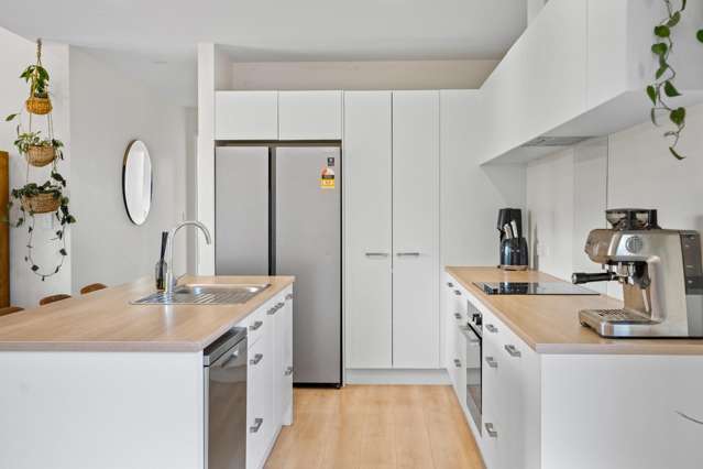 2 Craig Road Pollok_1