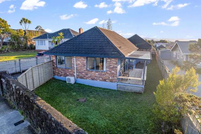 99 Boundary Road Blockhouse Bay_4