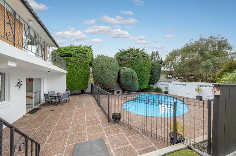 12 Letterkenny Place Blockhouse Bay_21